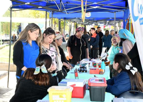 Con gran feria de servicios a la comunidad, Los Andes celebró el Día de la Atención Primaria