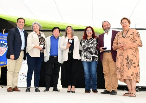 Municipalidad de Los Andes rinde homenaje a funcionarios por años de servicio